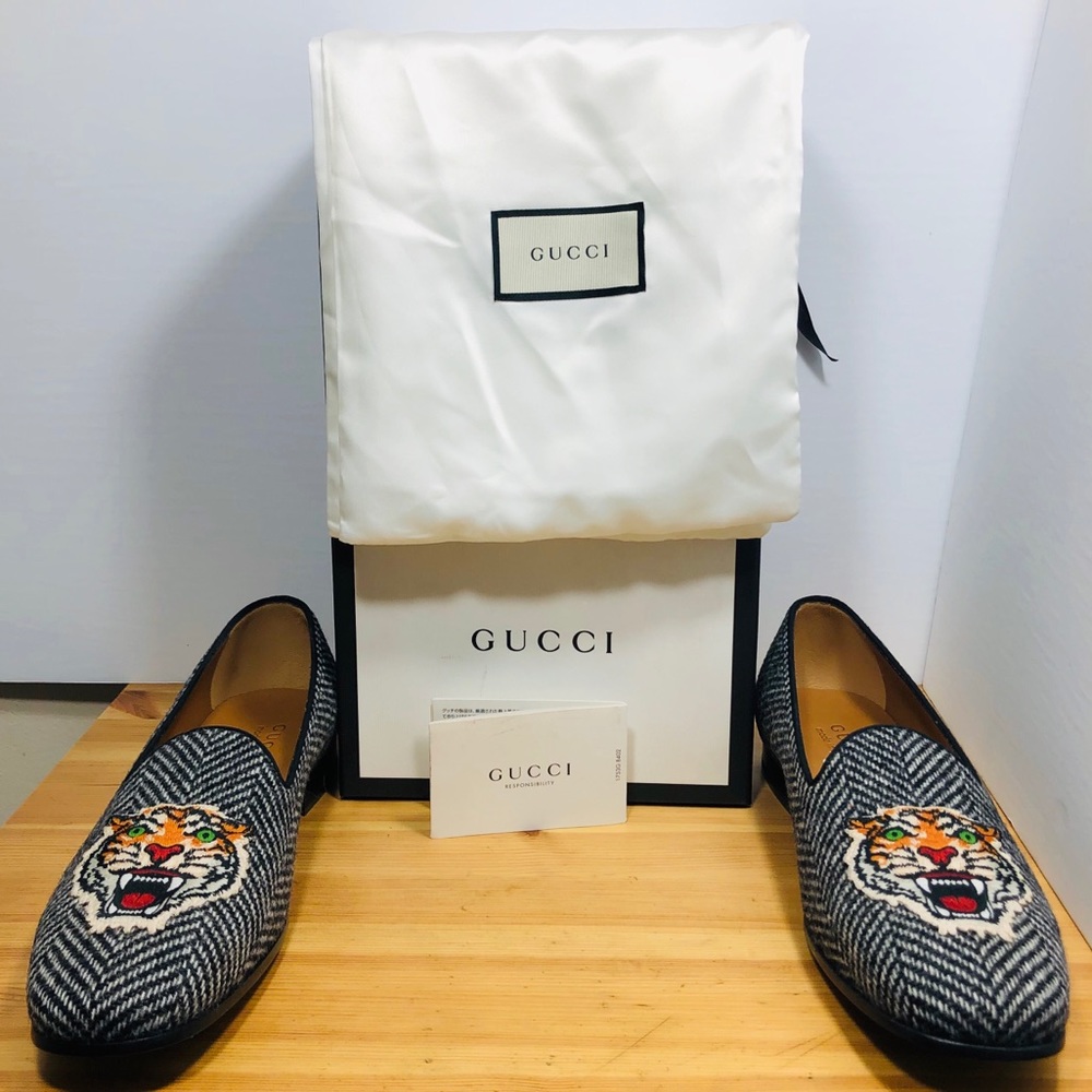 Gucci Herringbone Mens Tiger Head Loafers 8.5